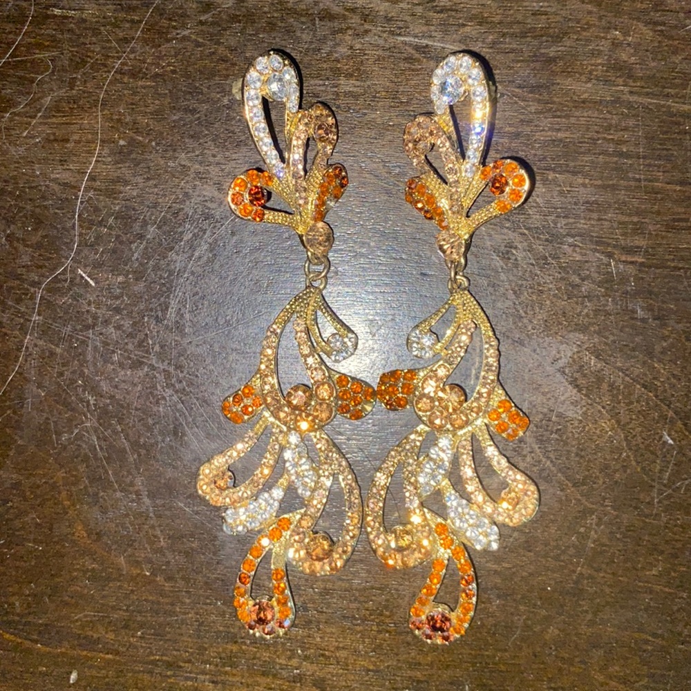 Shiny brown and gold earrings- worn once “diamond”